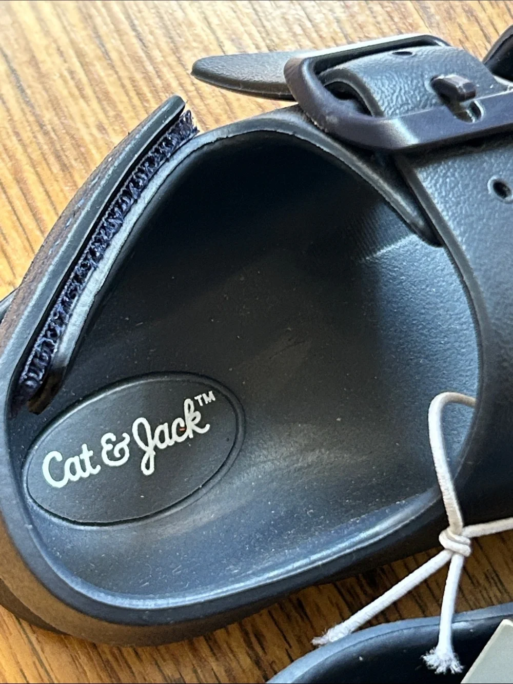 NWT Cat & Jack Ade Sandals